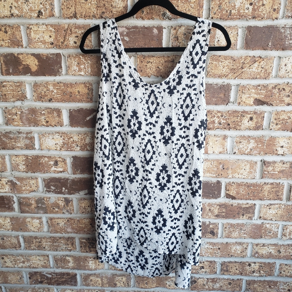 Painted Threads High Low Top